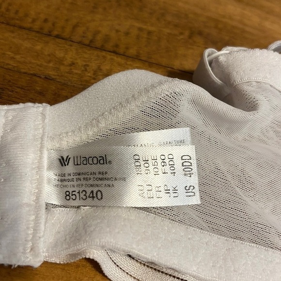 Wacoal Bra - Picture 3 of 6